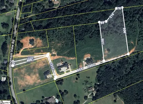 6840 Mountain View Rd, Taylors, SC 29687