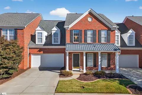 29 Everleigh Ct, Simpsonville, SC 29681