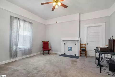 6 W Fleming St, Ware Shoals, SC 29692 photo 9