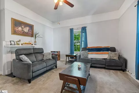 6 W Fleming St, Ware Shoals, SC 29692 photo 7