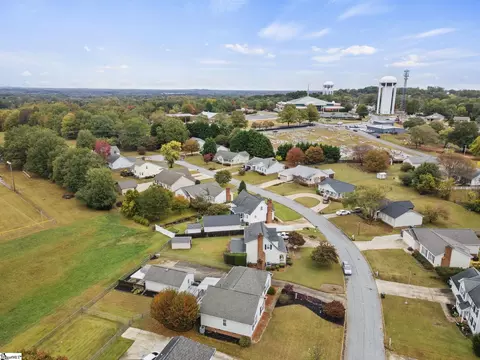 View/Area - 107 Fairview Pl, Greer, SC 29651 photo 10 of 11