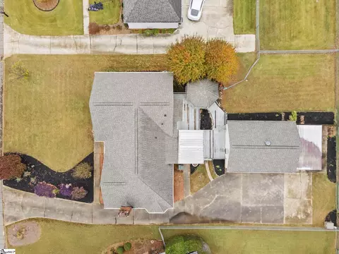 View/Area - 107 Fairview Pl, Greer, SC 29651 photo 1 of 11