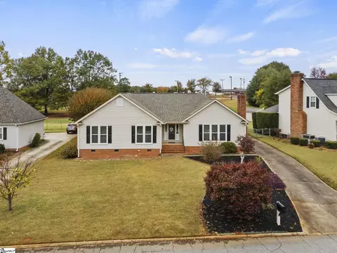 View/Area - 107 Fairview Pl, Greer, SC 29651 photo 5 of 11
