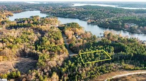 102 Flamingo Pt, Cross Hill, SC 29332