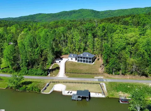 188 Jumping Branch Rd, Tamassee, SC 29686