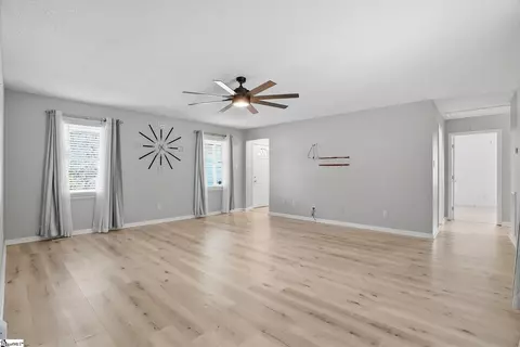 Living - 107 Robert Daniel Pl, Lyman, SC 29365 photo 2 of 6