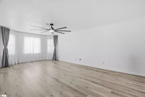 Living - 107 Robert Daniel Pl, Lyman, SC 29365 photo 6 of 6