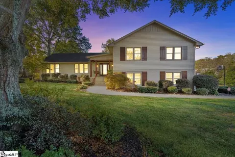 310 Devenger Rd, Greer, SC 29650