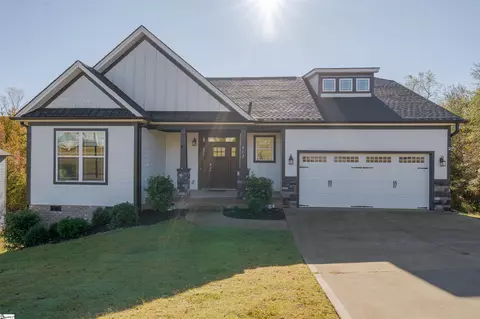 432 N Beryl Ln, Chesnee, SC 29323