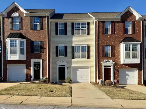 110 Cambria Ct, Mauldin, SC 29662