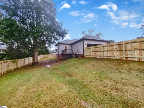 Exterior - 173 Pearson St, Moore, SC 29369 photo 4 of 7