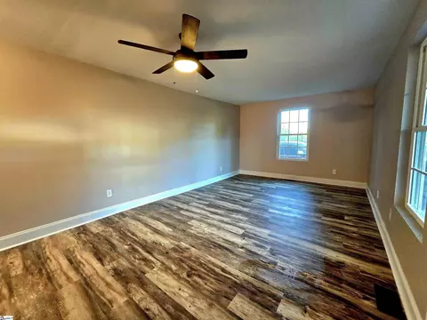 126 Mays St, Pendleton, SC 29670 photo 5