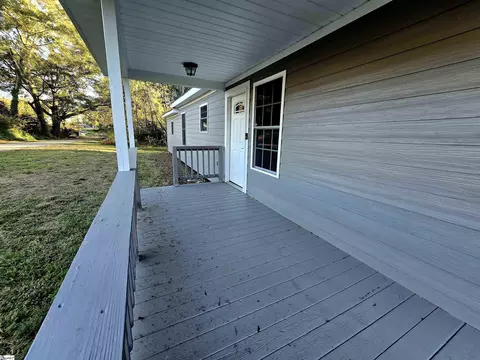 126 Mays St, Pendleton, SC 29670 photo 3