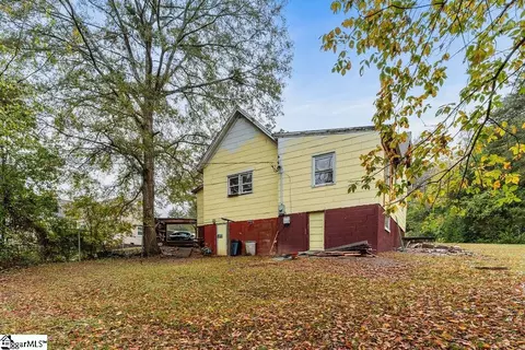 Exterior - 309 Flat Dr, Buffalo, SC 29321 photo 7 of 8