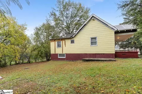Exterior - 309 Flat Dr, Buffalo, SC 29321 photo 4 of 8
