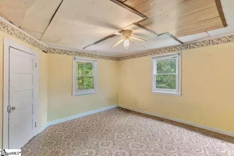 Bedroom - 309 Flat Dr, Buffalo, SC 29321 photo 5 of 5