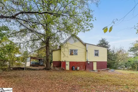 Exterior - 309 Flat Dr, Buffalo, SC 29321 photo 8 of 8