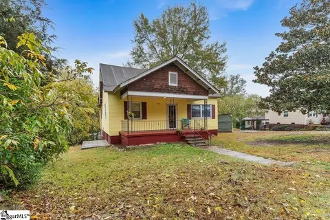 Exterior - 309 Flat Dr, Buffalo, SC 29321 photo 5 of 8