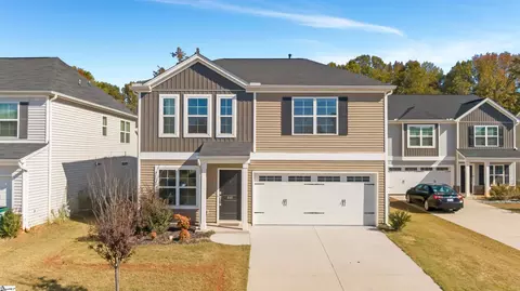 445 Grantham Ct, Spartanburg, SC 29303