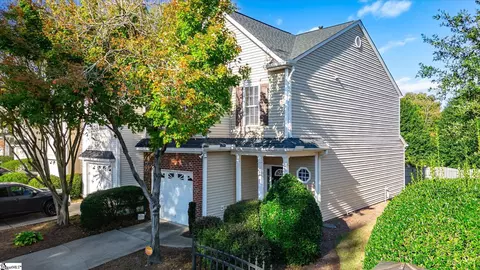 2 Bay Springs Dr, Simpsonville, SC 29681