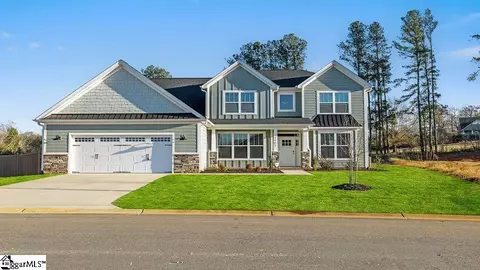 1325 Wellton Pl, Campobello, SC 29322