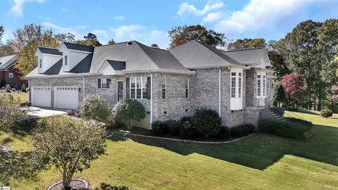 115 Engram Ln, Anderson, SC 29621