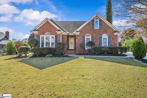 3 European Plum Ct, Simpsonville, SC 29681