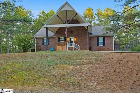 1907 Mountain Creek Church Rd, Starr, SC 29684