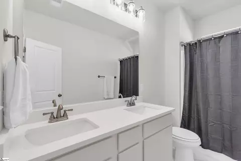 Bath - 150 Juniper Hill Dr, Easley, SC 29642 photo 2 of 2