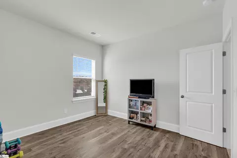 Bedroom - 150 Juniper Hill Dr, Easley, SC 29642 photo 5 of 12