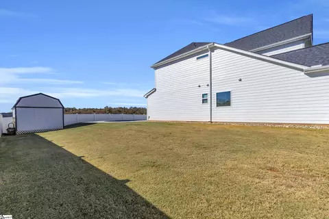 Exterior - 150 Juniper Hill Dr, Easley, SC 29642 photo 6 of 8