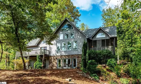 2111 Moorefield Memorial Hwy, Pickens, SC 29671
