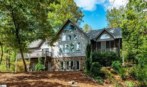 2111 Moorefield Memorial Hwy, Pickens, SC 29671