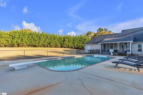 Exterior - 113 Waterbury Way, Pendleton, SC 29670 photo 5 of 8