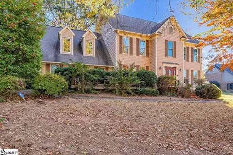 3 Westin St, Taylors, SC 29687