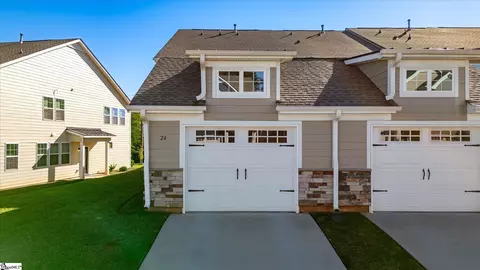 24 Gaskins Trl, Travelers Rest, SC 29690