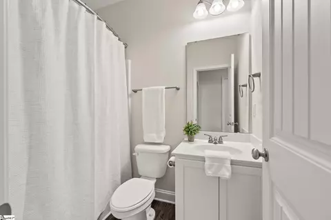 Bath - 829 Judah Dr, Moore, SC 29369 photo 4 of 4