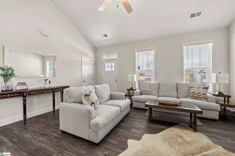 Entry Way - 829 Judah Dr, Moore, SC 29369 photo 1 of 6