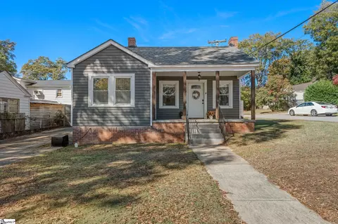 623 Perry Rd, Greenville, SC 29609