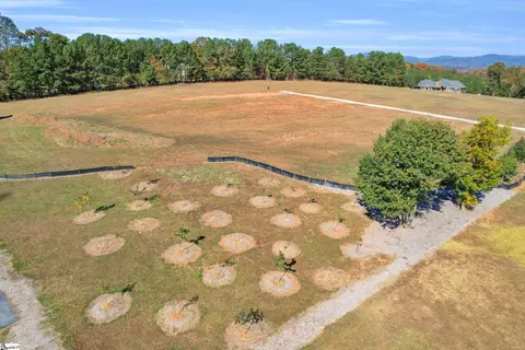 137 Dogwood Blvd, Travelers Rest, SC 29690