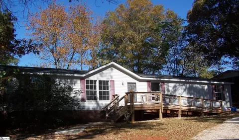 203 Willimon Dr, Piedmont, SC 29673