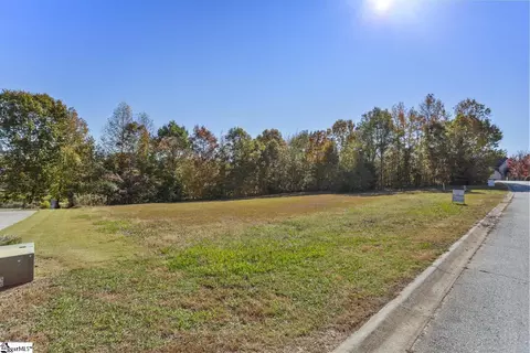 1002 Winmar Dr, Anderson, SC 29621