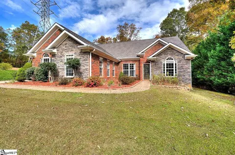 229 E Thistle Ln, Greenville, SC 29615