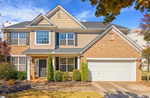 104 Oak Branch Dr, Simpsonville, SC 29681