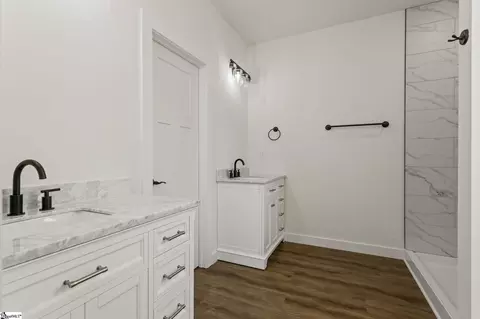 Bath - 207 Timberlane Rd, Greer, SC 29651 photo 1 of 3