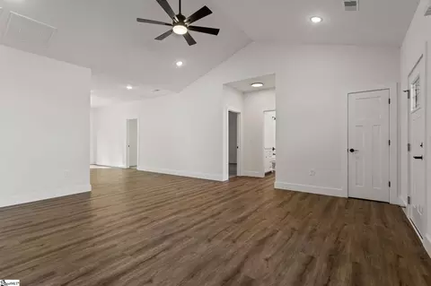 Living - 207 Timberlane Rd, Greer, SC 29651 photo 2 of 3