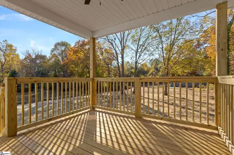 Exterior - 207 Timberlane Rd, Greer, SC 29651 photo 2 of 4
