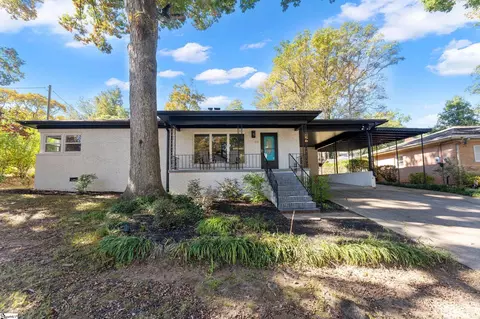 203 Piedmont Park Rd, Greenville, SC 29609