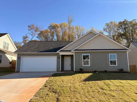 223 Kahlen Ct, Piedmont, SC 29673