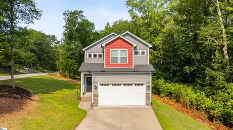 226 Alice Farr Dr, Greenville, SC 29617